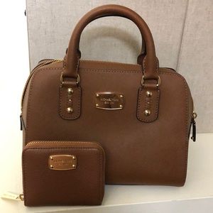 Michael Kors Purse & Wallet